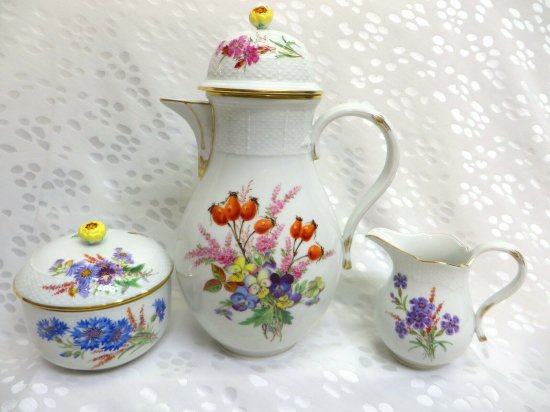 マイセン コーヒーセット　6人用　花・蝶のデザイン