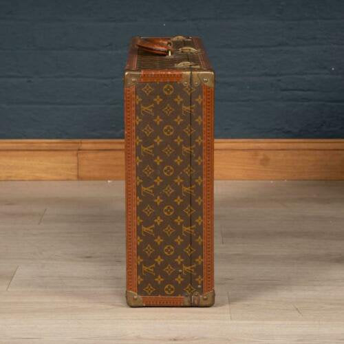 ルイヴィトン　モノグラム　キャンバス　スーツケース　パリ　1970年頃