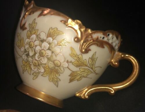 ロイヤルウースター　アールヌーヴォー　手描き絵付け　カップとソーサーのセット