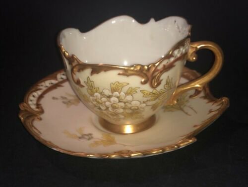 ロイヤルウースター　アールヌーヴォー　手描き絵付け　カップとソーサーのセット