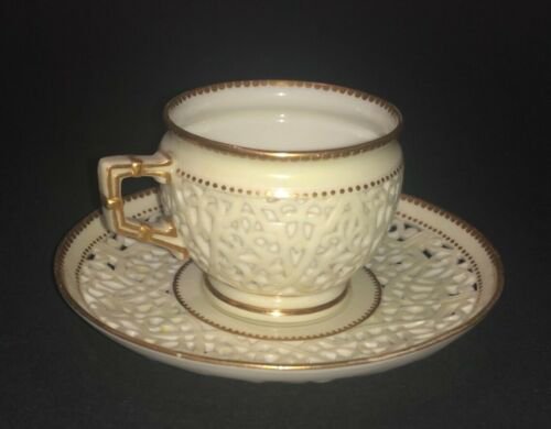 美品　ロイヤルウースター　金メッキ　網目模様　白　磁器　カップとソーサーのセット