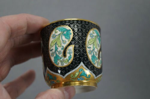 ロイヤルウースター　青と緑　花柄　黒　プラチナ　ゴールド　デミタスカップ　1880年頃