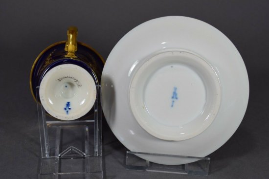 【豪華なマイセン陶磁器】ケムニッツの風景が描かれたカップ＆ソーサー