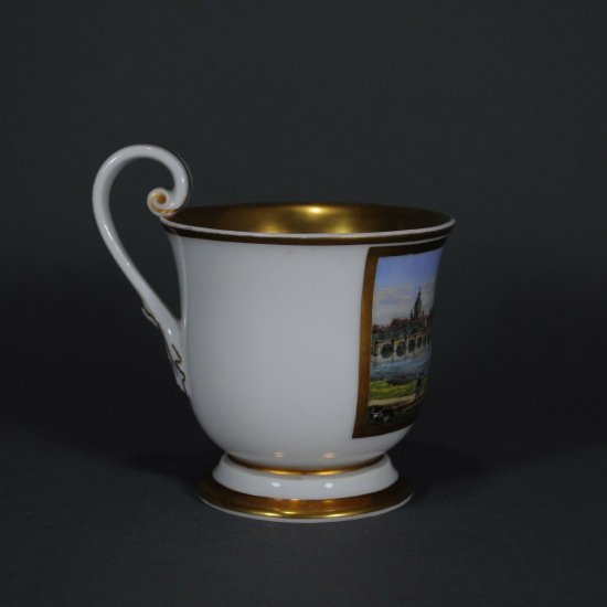 【豪華なマイセン陶磁器】ドレスデンの風景が描かれたカップ＆ソーサー