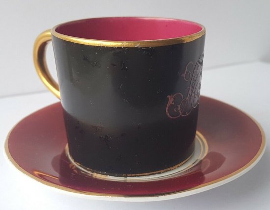 【イギリス老舗食器ブランド・ミントン】エレガントなモカカップ&ソーサー 1880-1890年