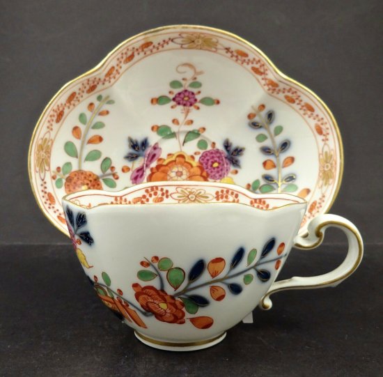 【マイセン・アンティーク】ティーカップ＆ソーサー、柿右衛門様式