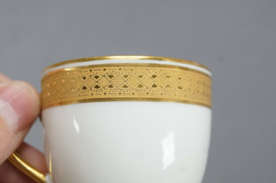 【リモージュ アーレンフェルド社製】金彩が施されたデミタスカップ＆ソーサー4セット