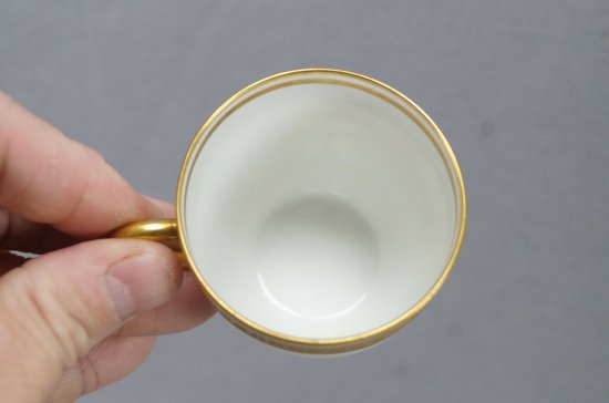 【リモージュ アーレンフェルド社製】金彩が施されたデミタスカップ＆ソーサー4セット