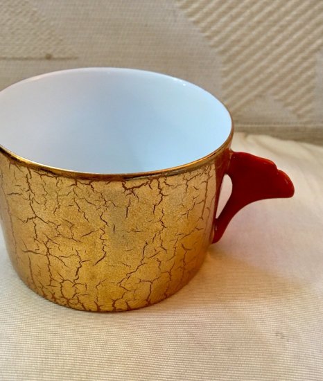 【ヴィルピヒ・リモージュ】フラワーハンドルのカップ＆ソーサー、バーニーズ・ニューヨーク