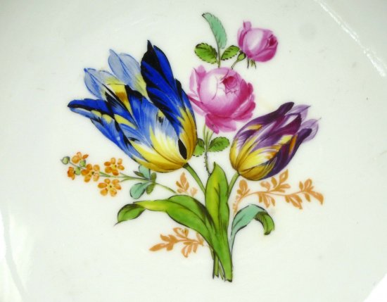 【マイセン磁器・マルコリーニ期】蕾が描かれたモカカップ