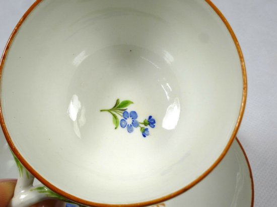 【マイセン磁器・マルコリーニ期】蕾が描かれたモカカップ