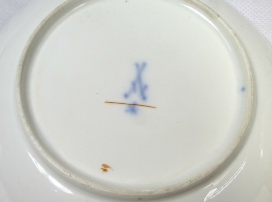 【マイセン磁器・マルコリーニ期】蕾が描かれたモカカップ