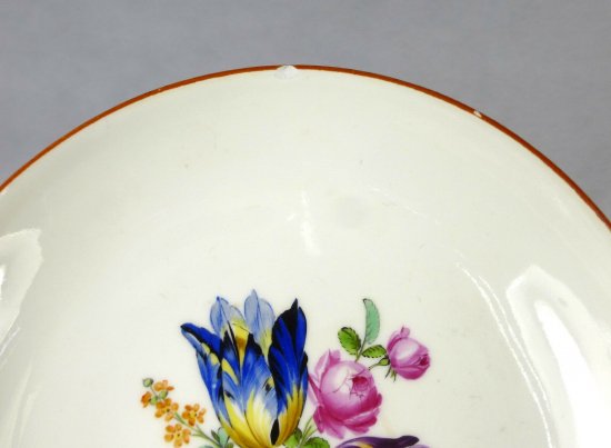 【マイセン磁器・マルコリーニ期】蕾が描かれたモカカップ