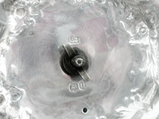 【アンティーク・イギリス製】シルバーティーポット、1835年