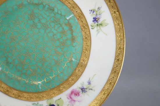 【ピカード】花が描かれたゴールドとグリーンのティーカップ＆ソーサー、90年代初期