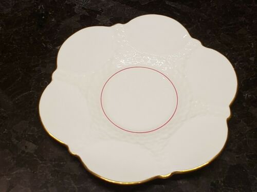 エインズレイ　1930年代　花の持ち手　ホワイト　ピンク　ティーカップ  ソーサー　セット　ゴールド縁取り