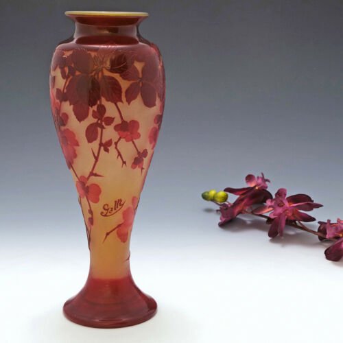 エミール・ガレ　ケシの花の花瓶　1900年頃