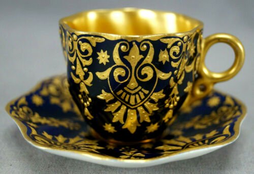 コールポート　T253　コバルトブルー  立体的　ビーズ　ゴールド　デミタスカップ  ソーサー