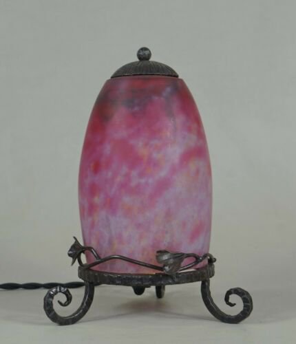 ドームナンシー　フランス製　１９２５ー１９３０年　アール・デコ　ナイトランプ　錬鉄　フランス　ミューラーの時代