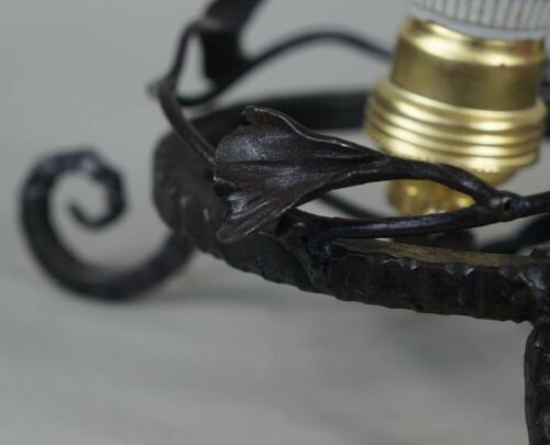 ドームナンシー　フランス製　１９２５ー１９３０年　アール・デコ　ナイトランプ　錬鉄　フランス　ミューラーの時代