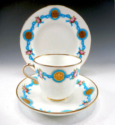 アンティーク　ミントン　磁器　エナメル加工　フルール・ド・リス　カップ　ソーサー　プレート　３点セット