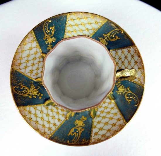 A.クリンゲンバーグ　C.ドウェンガー　リモージュ　金メッキ　5.4cm　デミタスカップとソーサー　1890年