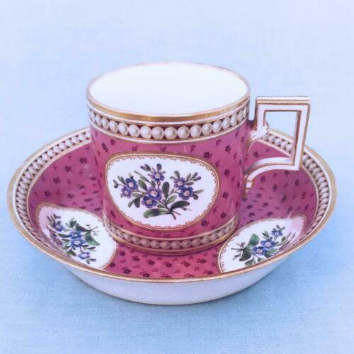 アンティーク　ロイヤル・ヴィエナ　ゾアゲンタール時代　18世紀　(1784年から1805年)　カップとソーサー