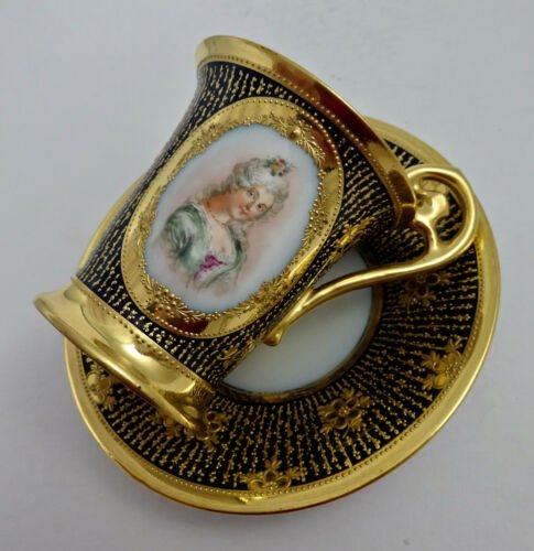 ドレスデン陶器 ラスター彩ゴールド チョコレートカップ＆ソーサー