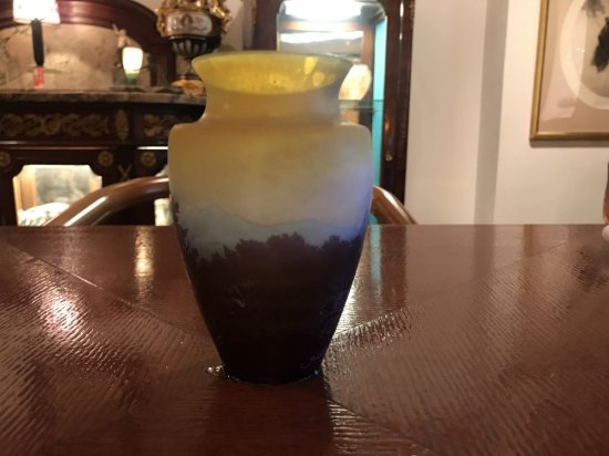 エミールガレ 山岳風景の４層カメオガラス花瓶