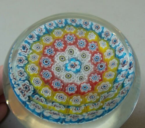 ムラノ　ミルフィオリガラス　ペーパーウェイト