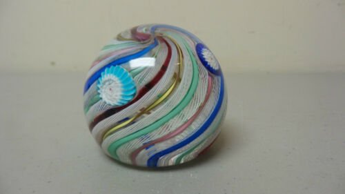 ムラノ　ラッティチーノリボン　ミルフィオリガラス　ペーパーウェイト