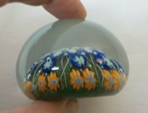 ムラノ　イタリアアートガラス　ペーパーウェイト　花（♯6）