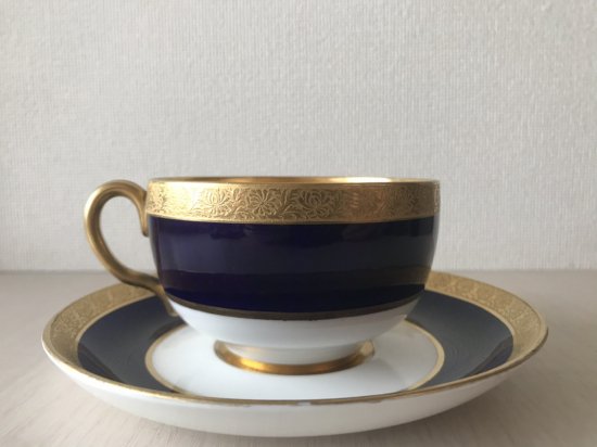 アンティーク　コールポート　コバルトブルー　ゴールド　カップとソーサー　シンプルスタイル
