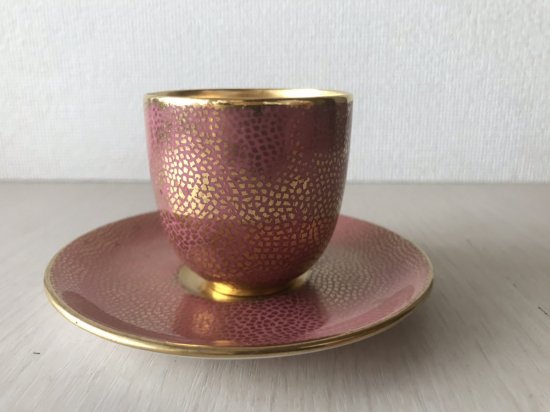 コールポート　ピンクモザイクとゴールドのデミタス　カップ＆ソーサー　1750年製