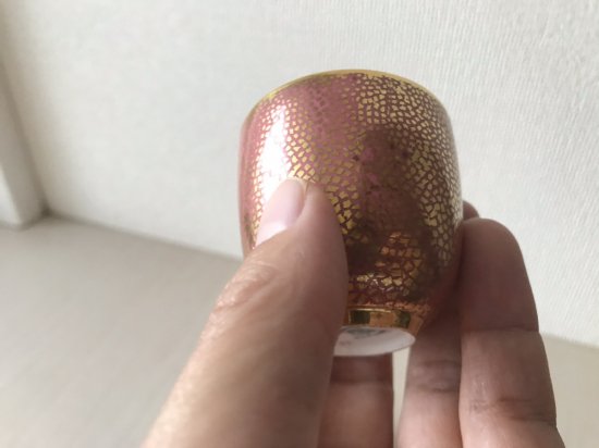 コールポート　ピンクモザイクとゴールドのデミタス　カップ＆ソーサー　1750年製