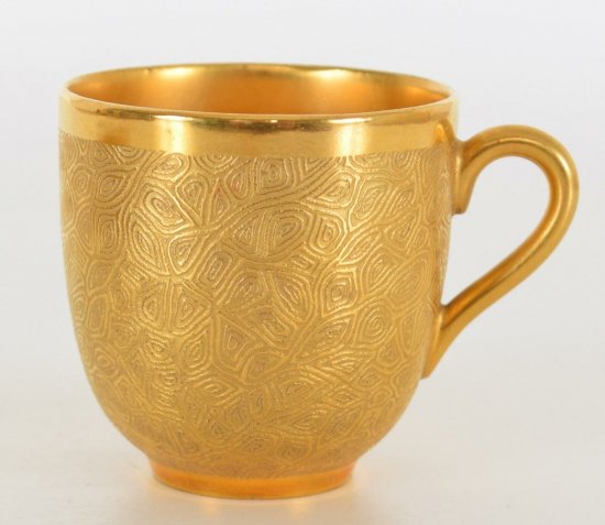 コールポート(Coalport)デミタスカップ＆ソーサー金彩幾何学文様