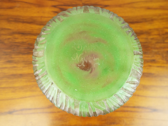 ドームナンシー パート・ド・ヴェール チューリップの花瓶