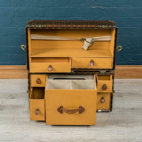 アンティーク 20世紀 ルイ・ヴィトン 非常に希少 ハミングウェイトランク 1935年