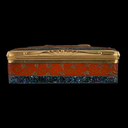 アンティーク 18世紀　１８金作り＆日本の漆　かぎ煙草入れ　c.1780