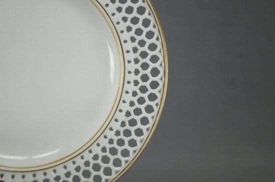 セーブル SEVRES 網目模様二層作り　白と金のカップ＆ソーサー 1878-1882年代
