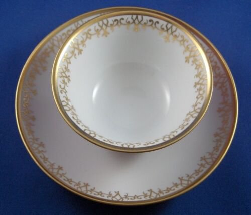 ヴィンテージ　マイセン　磁器　カキエモン　紫背景　カップ＆ソーサー