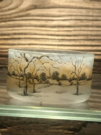 4万円値下げしています。ドームナンシー (ドーム兄弟)風景と雪景色のミニチュアール塩入れ。32→28万円