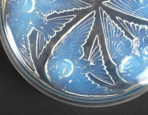 ルネ・ラリック　ステンドガラスの蓋付きボックス　Mensanges