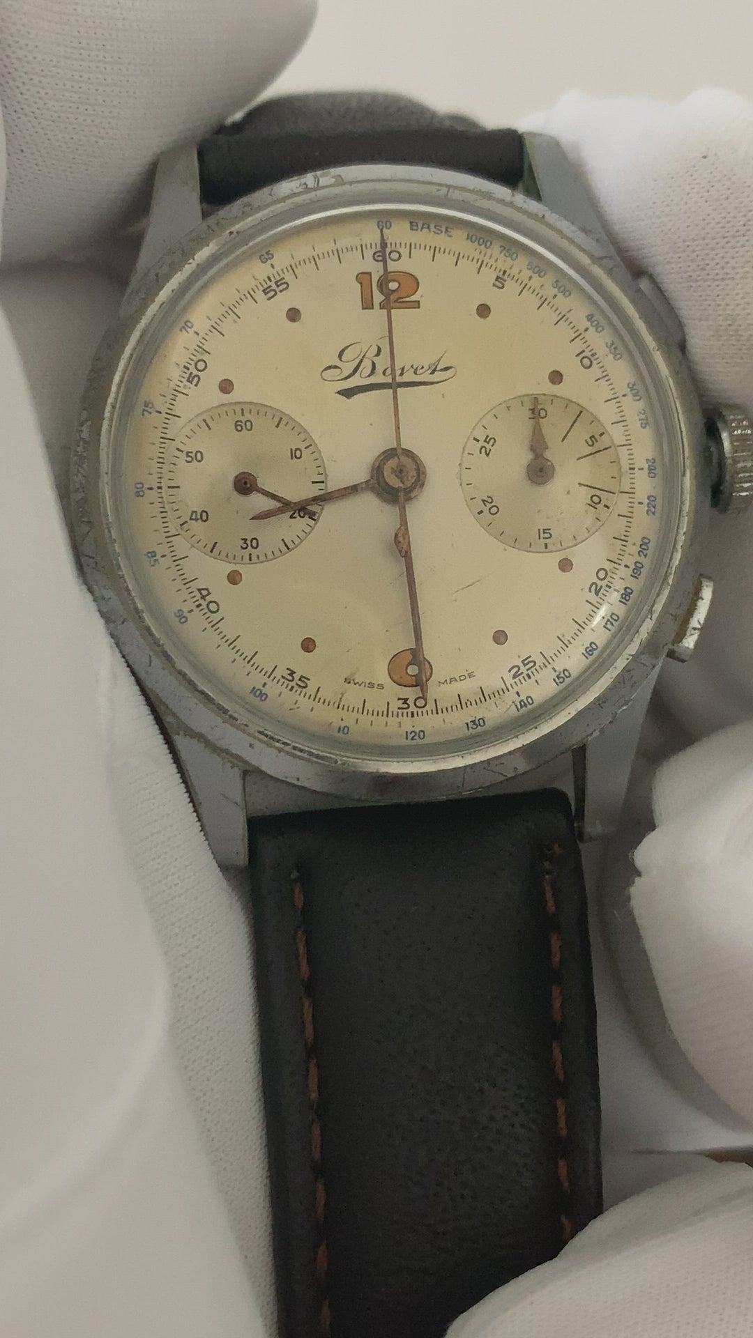 ボヴェ（BOVET）ヴィンテージ　クロノグラフ