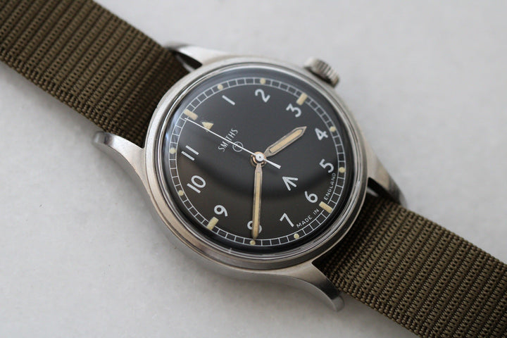 スミス W10 アーミー・イシュー・リストウォッチ 1970年頃