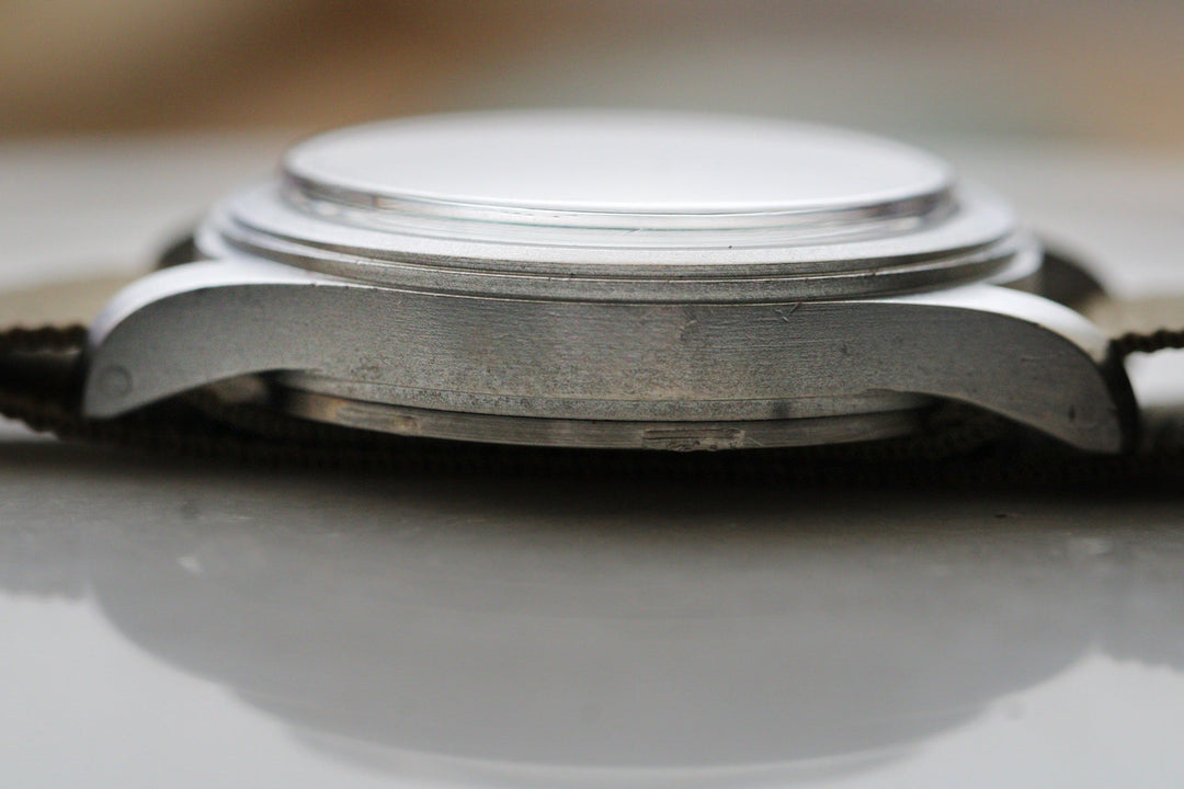 WW2 ティモール ダーティ・ダース ミリタリーウォッチ　軍用腕時計 1945年頃