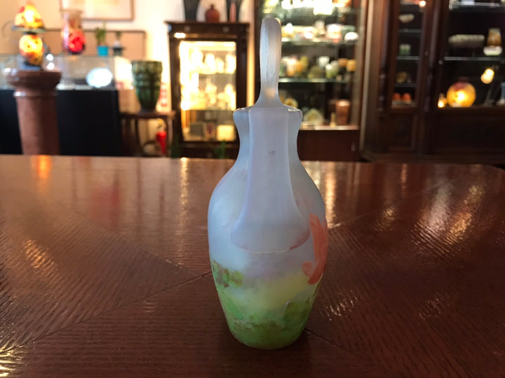 ドーム兄弟（ドームナンシー ）薔薇の水差し