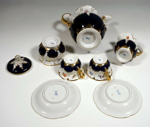 マイセン Bフォームモカ(デミタス)Bカップ＆ソーサー　コバルトブルー　スキャタードフラワー