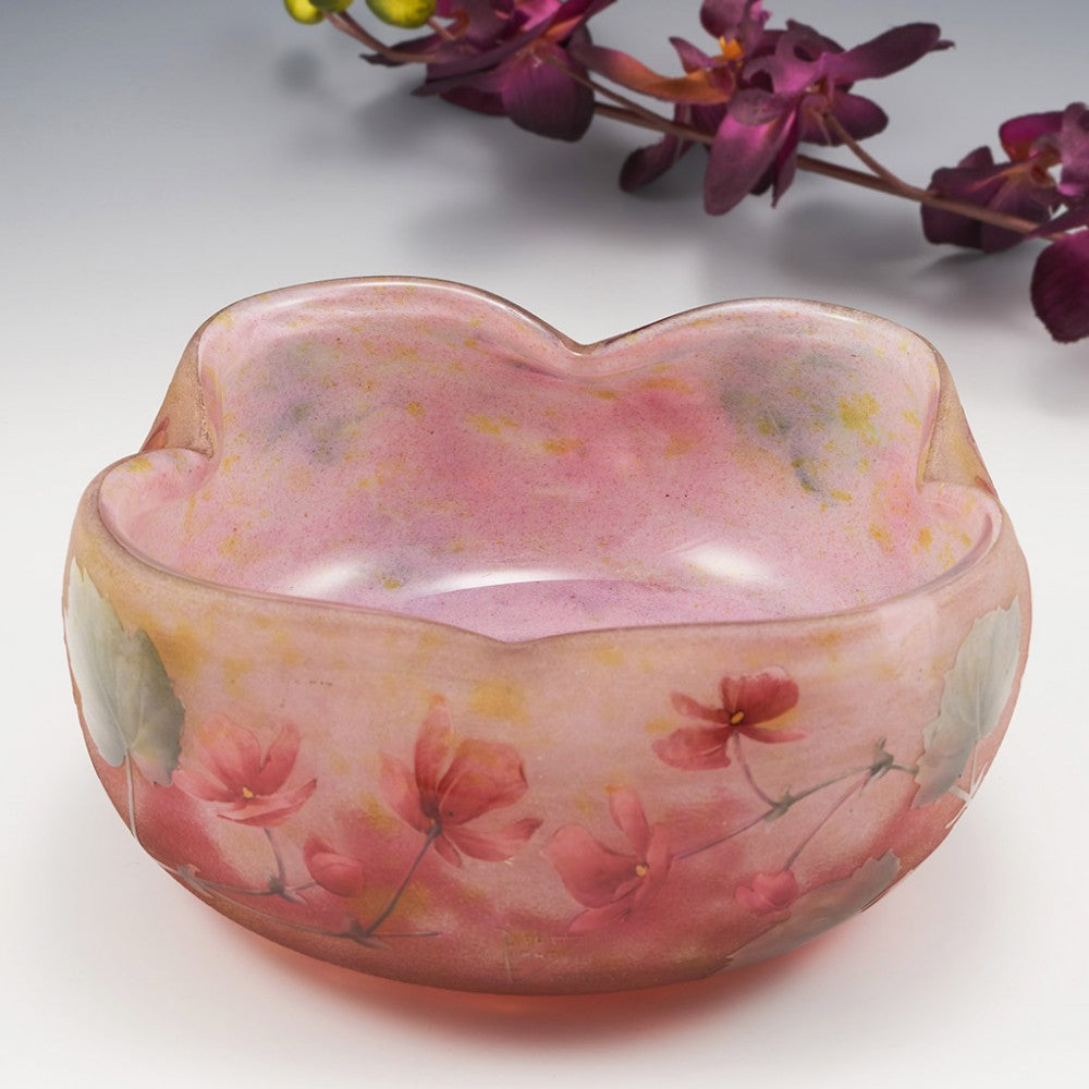 ドーム兄弟（ドームナンシー）ゼラニウムの花の器