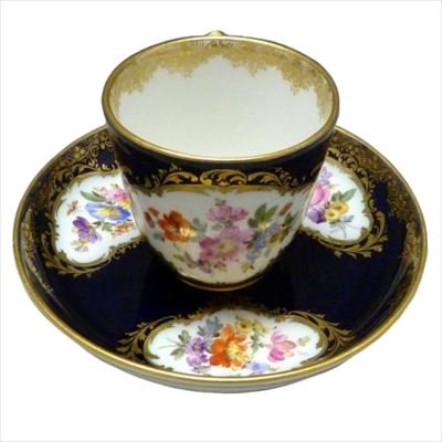００８　マイセン　金彩　風景図　カップ＆ソーサー　アンティーク食器